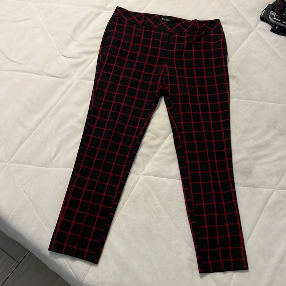 White House Black Market ankle length pants